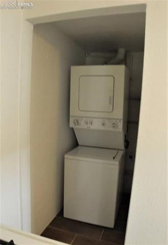 1125 Iowa A, B, C Avenue