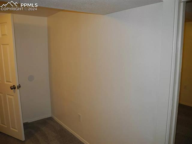 1125 Iowa A, B, C Avenue