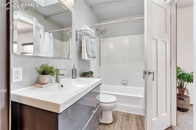 5550 Sacramento Place