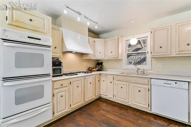 2609 Spring Grove Terrace