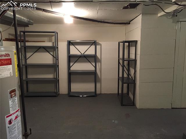 2607 N Cascade Avenue