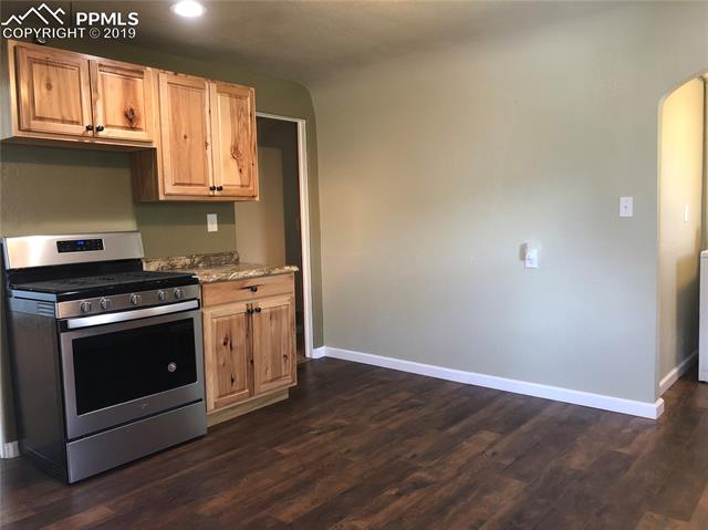 2607 N Cascade Avenue