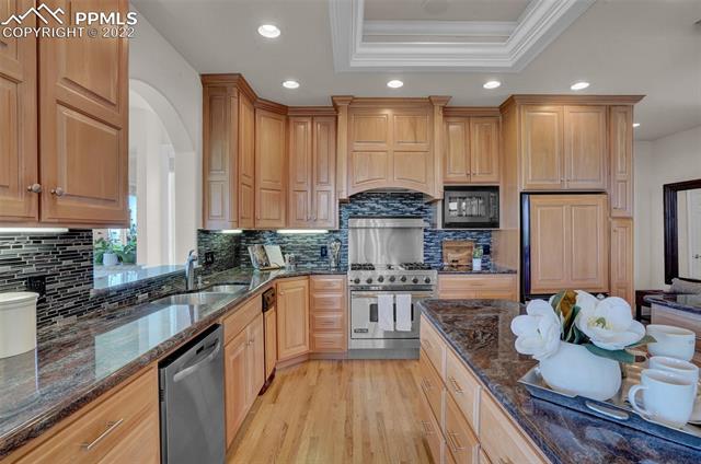 535 Bewick Point