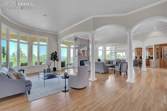 535 Bewick Point