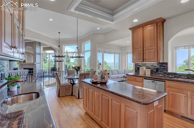 535 Bewick Point