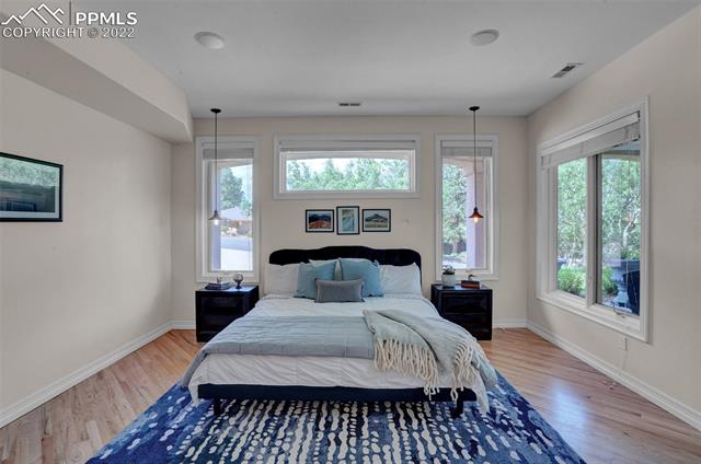 535 Bewick Point