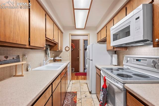 4935 Elm Grove Drive