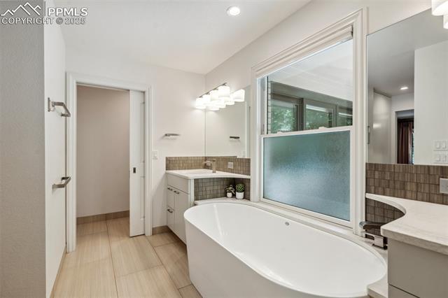 2514 Old Broadmoor Road