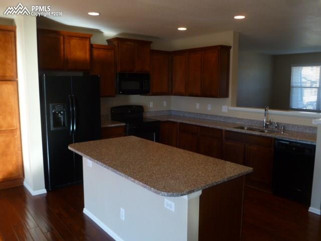 8057 Buckeye Tree Lane