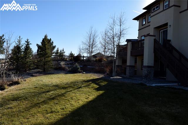 8086 Briarthorn Lane