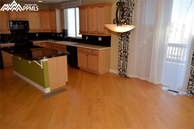 8086 Briarthorn Lane