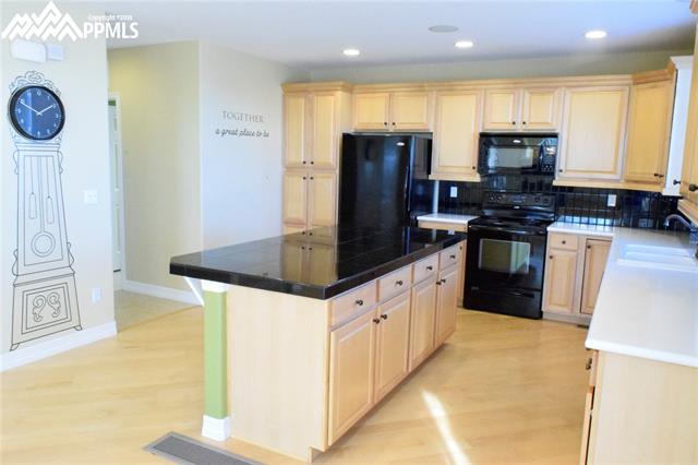 8086 Briarthorn Lane