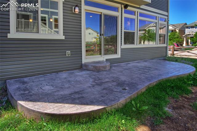 8196 Plumwood Circle