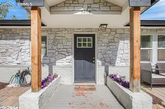 1413 Arch Street