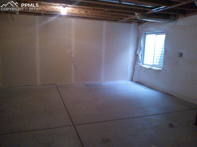 2094 Legacy Ridge View 111