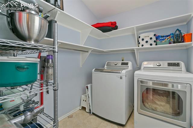 6650 Weeping Willow Drive