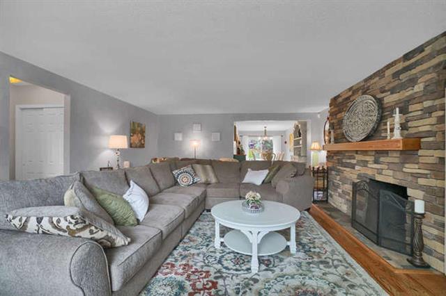 5306 Kissing Camels Drive 2