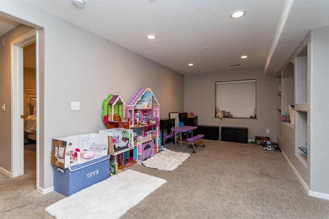 7968 Superior Hill Place