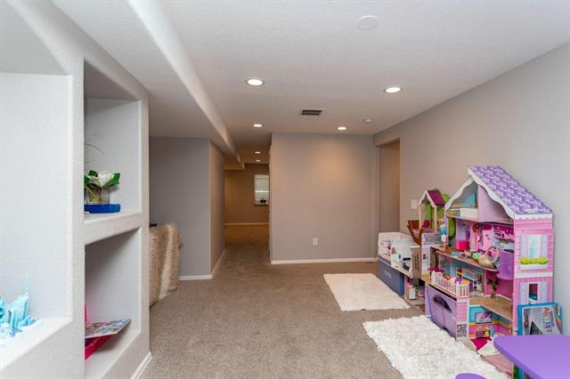 7968 Superior Hill Place