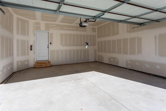 650 Thimbleberry Point