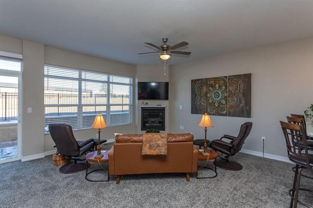 650 Thimbleberry Point