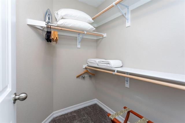 650 Thimbleberry Point