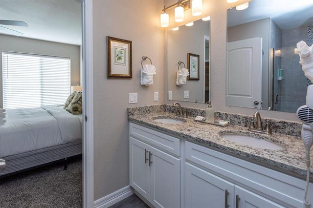 650 Thimbleberry Point