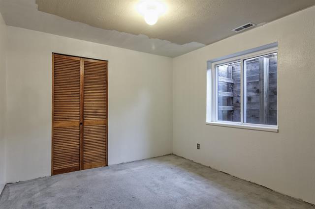 908 Dancing Horse Drive