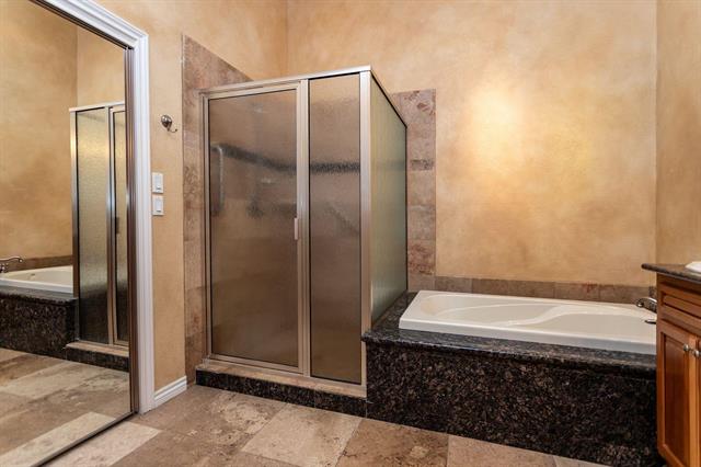 2425 Mesa Crest Grove