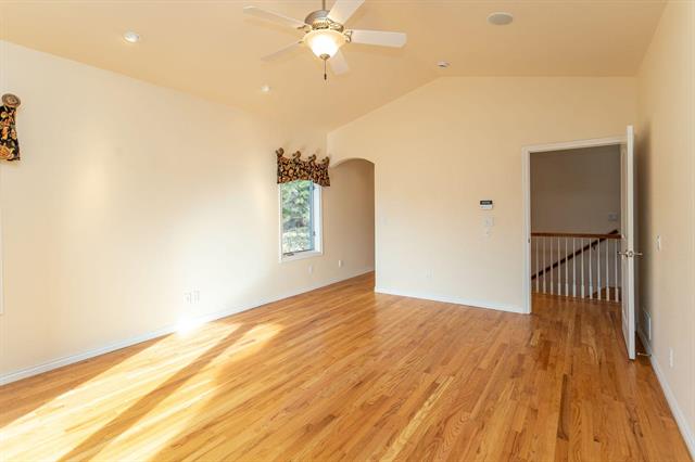 2425 Mesa Crest Grove