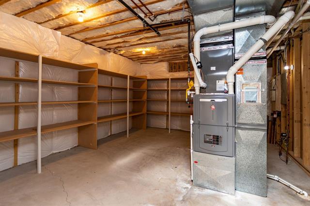 2425 Mesa Crest Grove