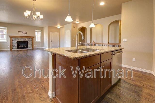 13053 Cupcake Heights