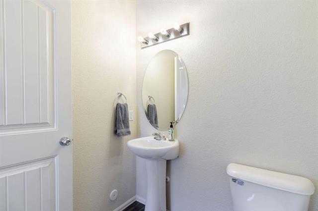 2163 St Claire Park Alley