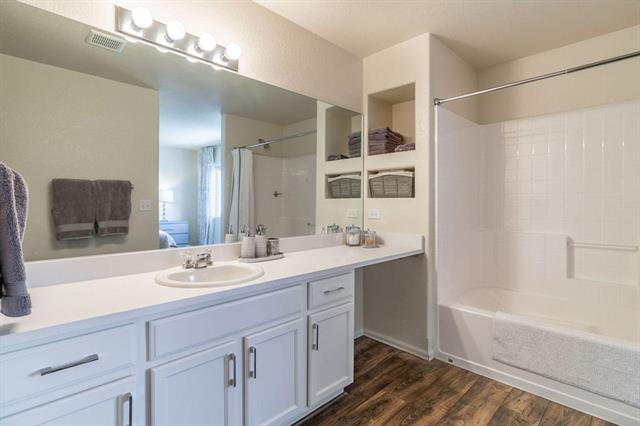 2163 St Claire Park Alley