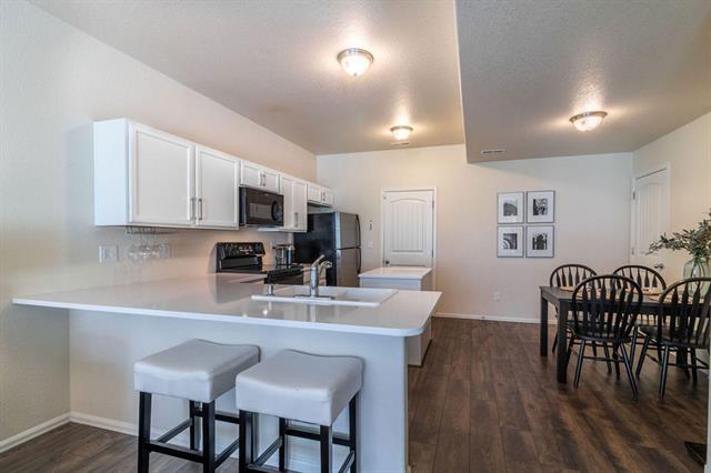 2163 St Claire Park Alley