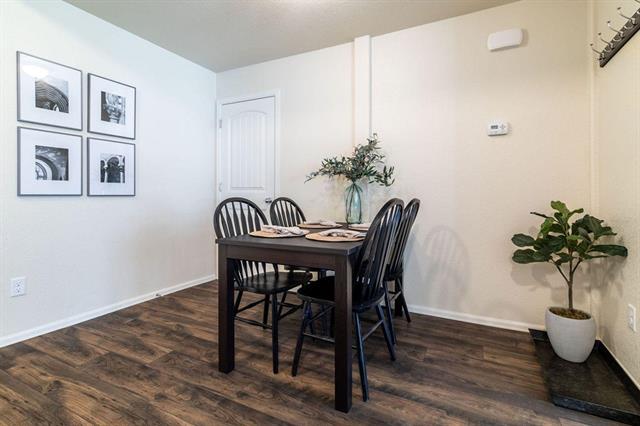 2163 St Claire Park Alley