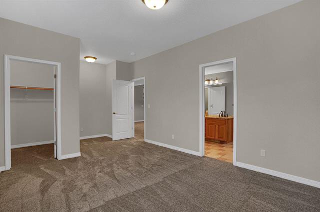 1118 Glengary Place