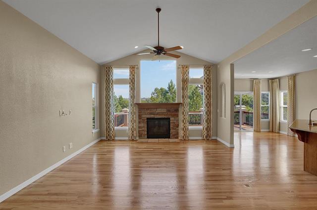 1118 Glengary Place