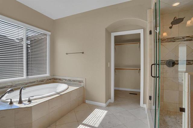 1118 Glengary Place