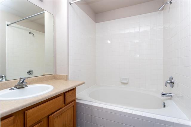 3815 Riviera Grove 201