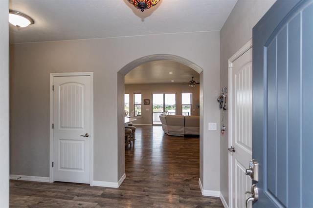 2543 Lakes Edge Drive