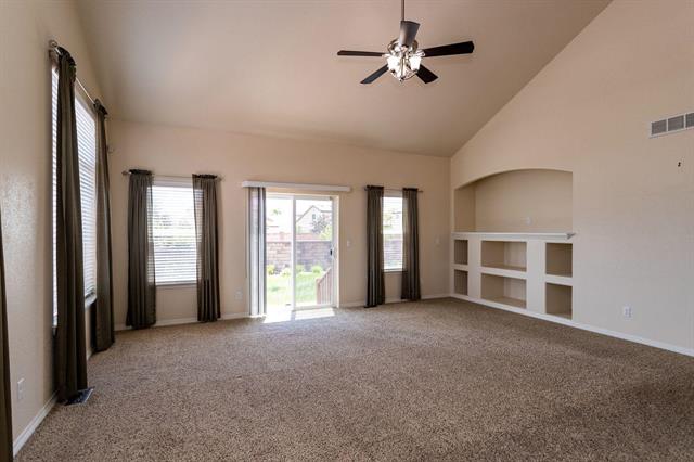 9055 Canary Circle