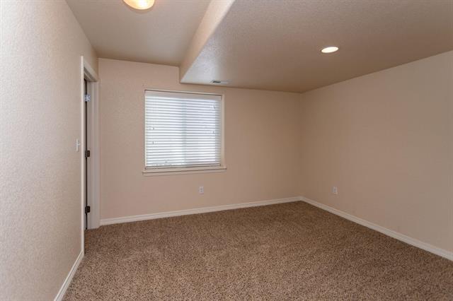 9055 Canary Circle