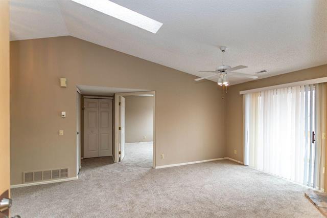 914 Tenderfoot Hill Road 204