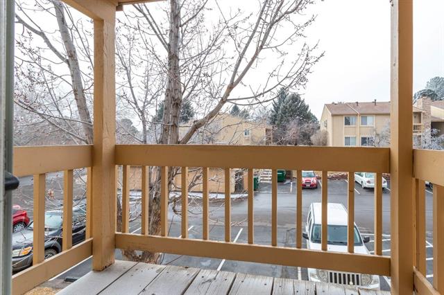 914 Tenderfoot Hill Road 204