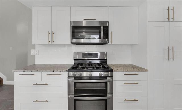 208 W Cheyenne Mtn Boulevard