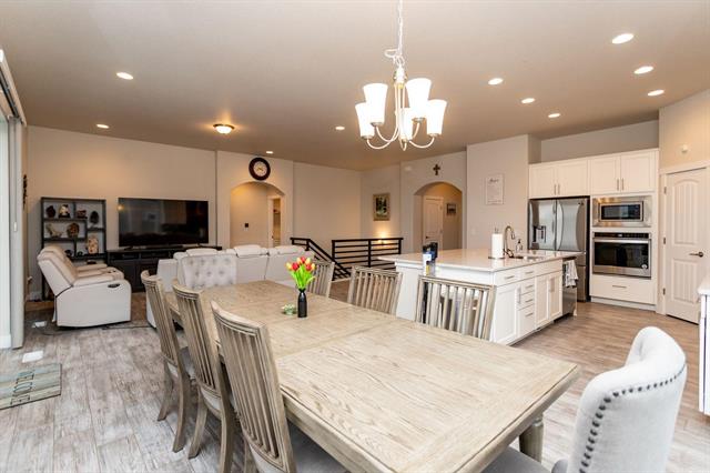 3259 Red Cavern Road