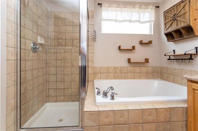 6585 Cabana Circle