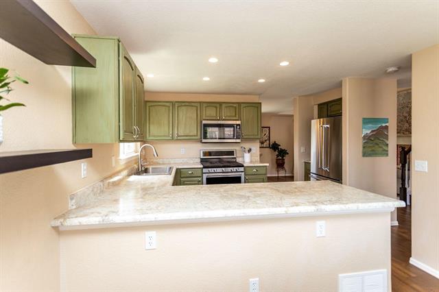 6585 Cabana Circle