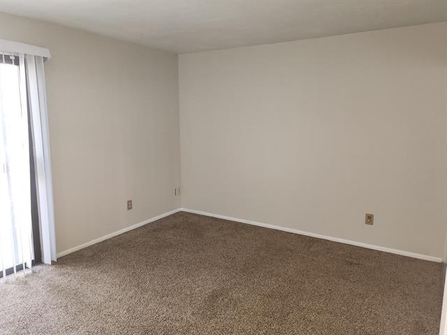 2031 Erin Loop